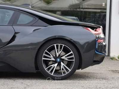 BMW i8 i8 i8 Grigio usata Besozzo
