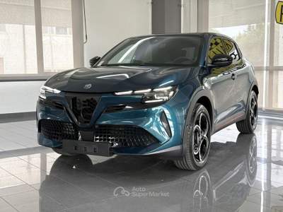 Alfa Romeo Junior Alfa Romeo Junior 1.2 VGT 136/145 MHEV Speciale #10832 Verde usata CRISPIANO