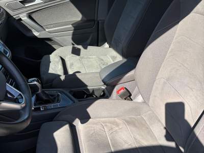 Volkswagen Tiguan Volkswagen Tiguan 2.0 TDI 150cv R-LINE Bianco usata Pozzuoli