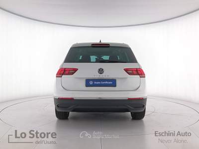 Volkswagen Tiguan 2.0 tdi life 150cv dsg Bianco usata Pisa