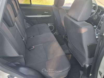 Suzuki Grand Vitara 4x4 2012 1.9 ddis crossover 5p E5 Argento usata TREVIGLIO