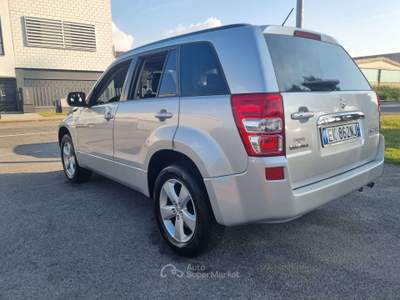 Suzuki Grand Vitara 4x4 2012 1.9 ddis crossover 5p E5 Argento usata TREVIGLIO