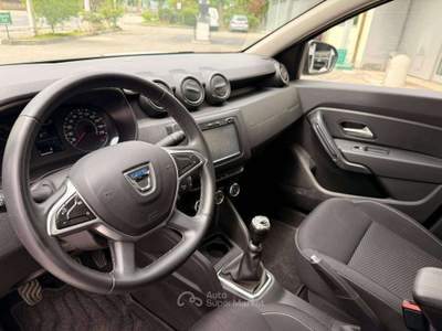 Dacia Duster 1.5 dci 4x2 , NAVI , NEOPATENTATI CERCHI IN LEGA SENSORI , CINGHIA GIà ESEGUITA! Argento usata Crevalcore