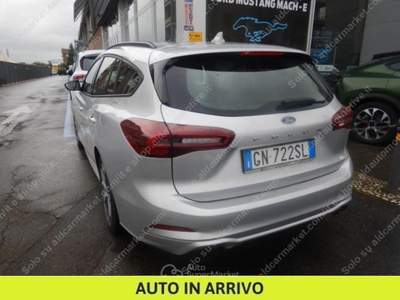 Ford Focus SW 1.5 ecoblue ST-Line 115cv auto Grigio usata Parma