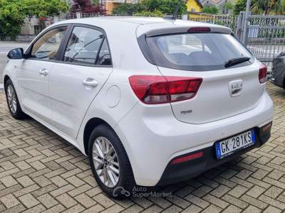 Kia Rio 1.2 Style Gpl 82cv Bianco usata Ciriè