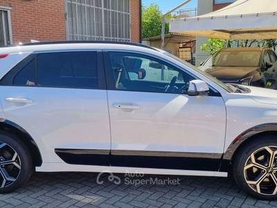 Kia Niro Tri-Fuel 1.6 GDi DCT HEV GPL Style PREZZO REALE Bianco usata Ciriè