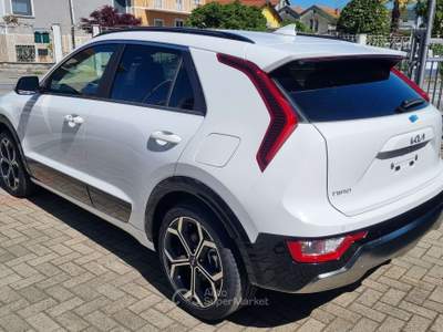 Kia Niro Tri-Fuel 1.6 GDi DCT HEV GPL Style PREZZO REALE Bianco usata Ciriè
