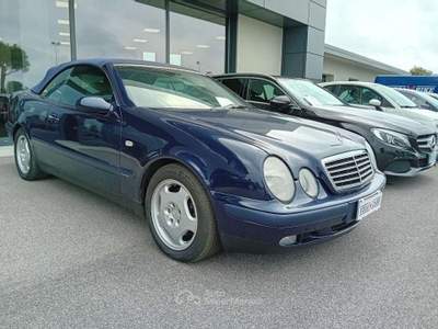 Mercedes-Benz CLK Kompressor cat Cabrio Elegance Blu/Azzurro usata Spinea