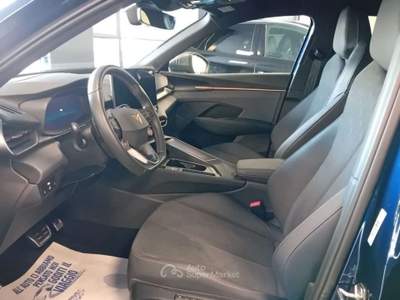 Cupra Terramar 1.5 e-Hybrid DSG Blu/Azzurro usata Spinea