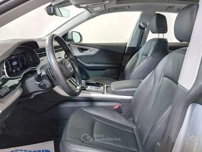 Audi Q8 55 TFSI quattro Sport 22" - PELLE- TETTO - PROMO!! Argento usata Spinea