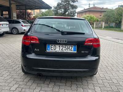 Audi A3 1.6 tdi OK NEOPATENTATO Nero usata Guastalla