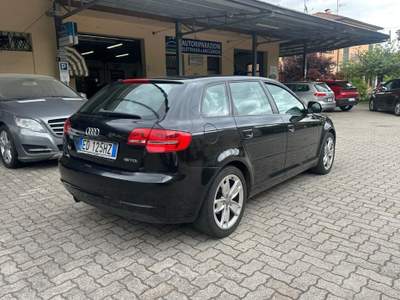 Audi A3 1.6 tdi OK NEOPATENTATO Nero usata Guastalla