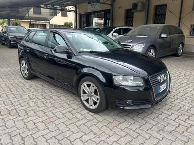 Audi A3 1.6 tdi OK NEOPATENTATO Nero usata Guastalla