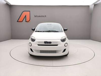 Fiat 500 1.0 65CV HYBRID ICON Bianco usata Voghera