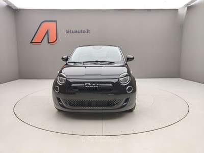 Fiat 500 1.0 65CV HYBRID ICON Bianco usata Voghera