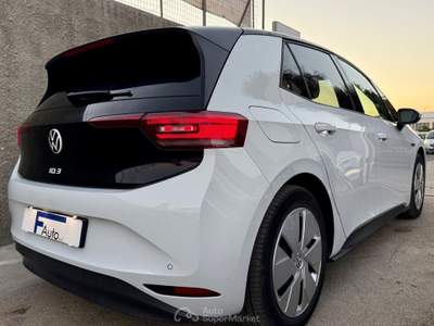 Volkswagen ID.3 58 kWh,Tetto panoramico,LED ambiete,Full LED,ecc. Bianco usata San Michele Salentino