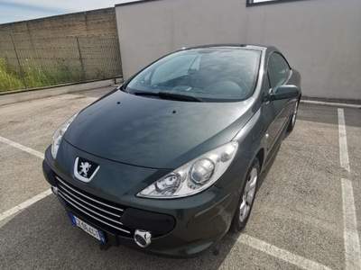 Peugeot 307 FAP CC Féline Grigio usata Barletta