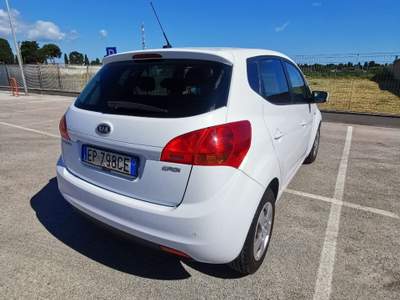 Kia Venga 90CV Cool - 2013 Bianco usata Barletta