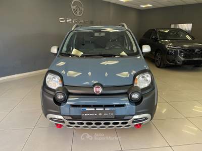 Fiat Panda Hybrid City Cross Blu/Azzurro usata Gioia Tauro