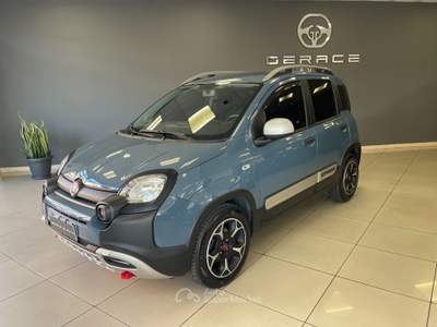 Fiat Panda Hybrid City Cross Blu/Azzurro usata Gioia Tauro