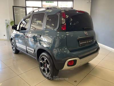 Fiat Panda Hybrid City Cross Blu/Azzurro usata Gioia Tauro