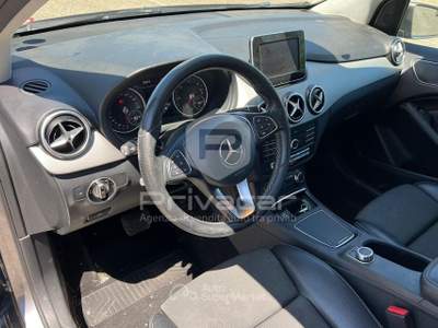 Mercedes-Benz Classe B MERCEDES B 180 d Automatic Premium Grigio usata Carpi