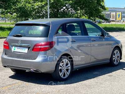 Mercedes-Benz Classe B MERCEDES B 180 d Automatic Premium Grigio usata Carpi