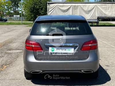 Mercedes-Benz Classe B MERCEDES B 180 d Automatic Premium Grigio usata Carpi