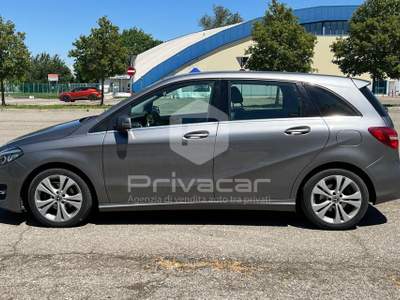 Mercedes-Benz Classe B MERCEDES B 180 d Automatic Premium Grigio usata Carpi