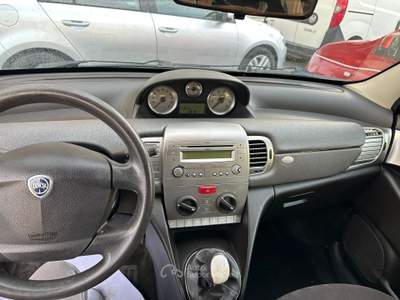 Lancia Ypsilon Unico Proprietario Nero usata Mondolfo