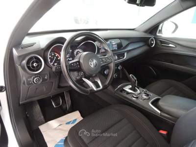 Alfa Romeo Stelvio 2.2 Turbodiesel 160 CV AT8 RWD Super Business Bianco usata Venezia