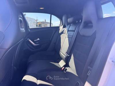 Mercedes-Benz Classe A A 180 d Automatic Amg Premium tetto navi pelle Argento usata Sant'Anastasia