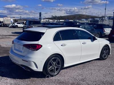 Mercedes-Benz Classe A A 180 d Automatic Amg Premium tetto navi pelle Argento usata Sant'Anastasia