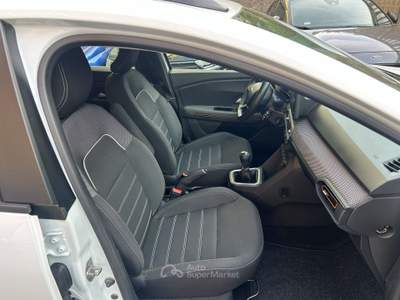Dacia Sandero Stepway 1.0 TCe 90 CV Expression Bianco usata Genova