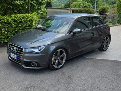 Audi A1 Audi A1 8X 1.4 TFSI 122CV Grigio usata Quero
