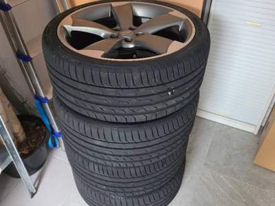 Audi A1 Audi A1 8X 1.4 TFSI 122CV Grigio usata Quero
