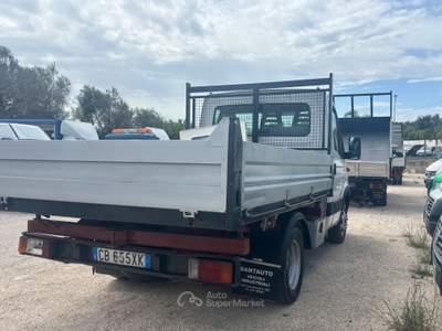 Iveco Daily ribaltabile 35c9 turbo - 2.8 - usata San Michele Salentino