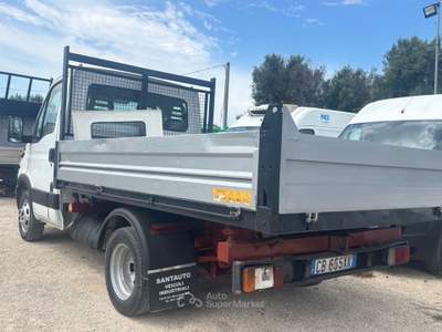Iveco Daily ribaltabile 35c9 turbo - 2.8 - usata San Michele Salentino