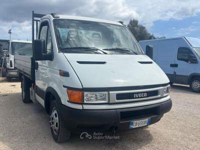 Iveco Daily ribaltabile 35c9 turbo - 2.8 - usata San Michele Salentino