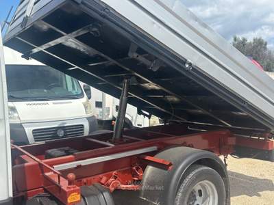 Iveco Daily ribaltabile 35c9 turbo - 2.8 - usata San Michele Salentino