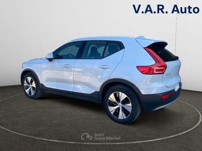 Volvo XC40 D3 Momentum Core usata Bologna
