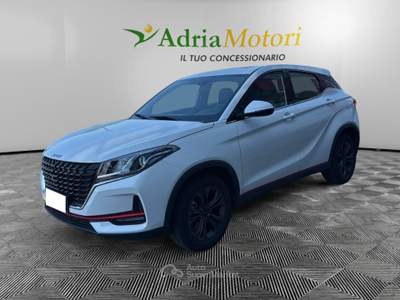 DFSK Glory 500 Glory 500 1.5 bifuel Gpl Luxury cvt Bianco usata Pordenone