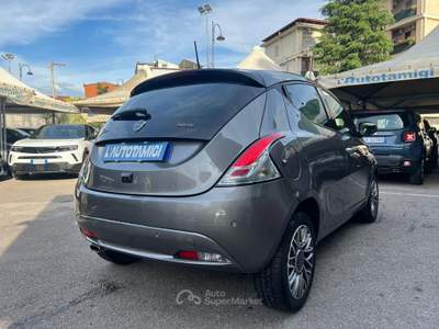 Lancia Ypsilon 1.0 FireFly 70cv Hybrid Gold Plus Grigio usata Nocera Inferiore