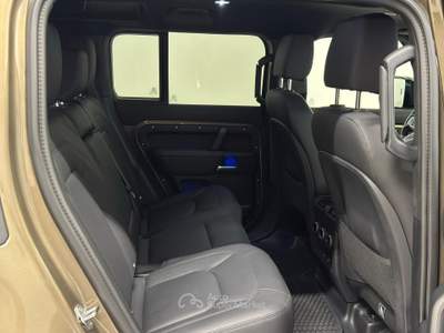 Land Rover Defender 3.0D 200cv X-Dynamic SE | AUTOCARRO N1 | PEDANE Marrone usata Novara