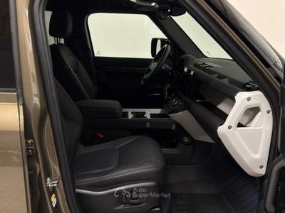 Land Rover Defender 3.0D 200cv X-Dynamic SE | AUTOCARRO N1 | PEDANE Marrone usata Novara