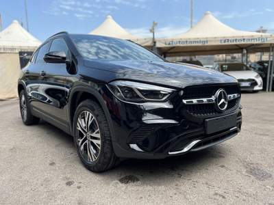 Mercedes-Benz GLA GLA 200 d Automatic 4Matic Progressive Advanced Plus Nero usata Nocera Inferiore Mercedes-Benz GLA GLA 200 d Automatic 4Matic Progressive Advanced Plus Nero usata Nocera Inferiore