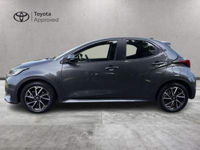 Toyota Yaris Hybrid Trend MY22 Grigio usata Varese