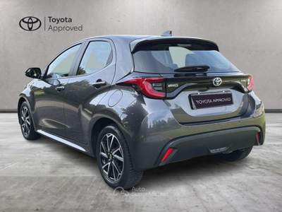 Toyota Yaris Hybrid Trend MY22 Grigio usata Varese