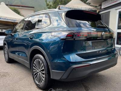 Volkswagen Tiguan Tiguan 2.0 TDI 150 CV DSG Life Blu/Azzurro usata Nocera Inferiore