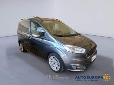 Ford Tourneo Courier 1.5 TDCI 75CV Titanium Grigio usata MONOPOLI